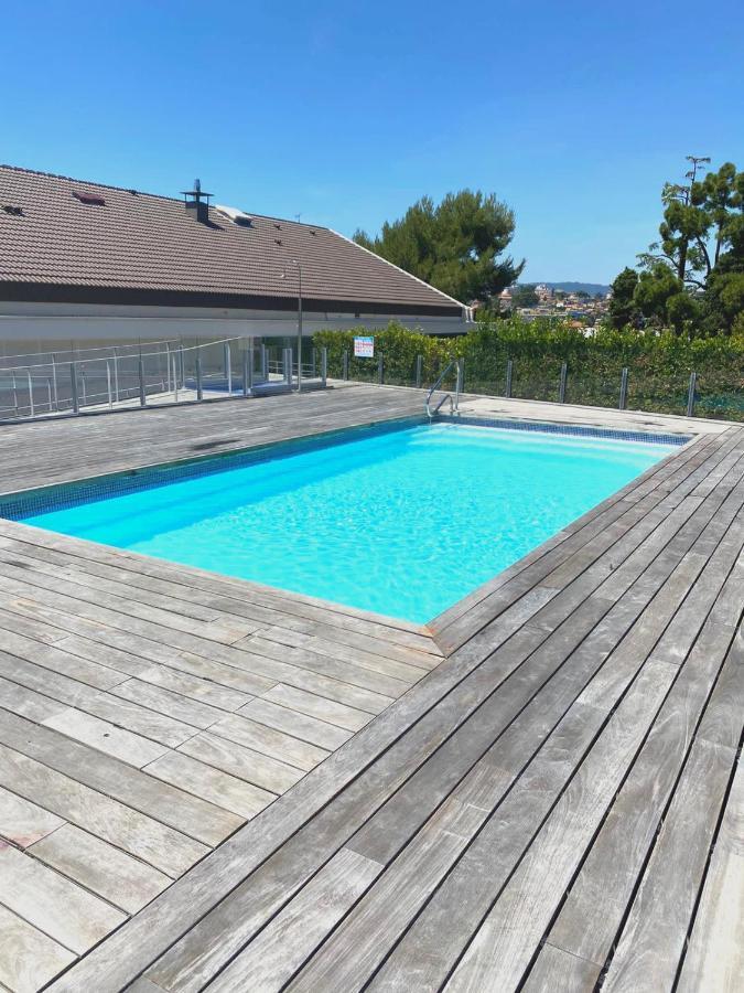 Oxford 1 Bedroom Apartment In A Brand New Building With A Pool Кан Екстериор снимка